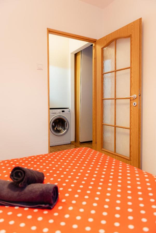 City Center Downtown Apartment Bucarest Extérieur photo